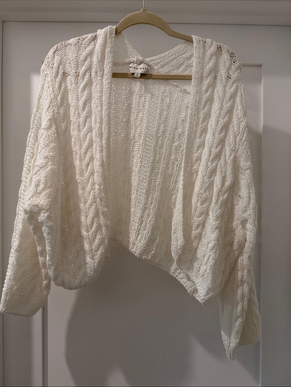 Miou Muse Cream Open-Front Cable Knit Cardigan(bw)